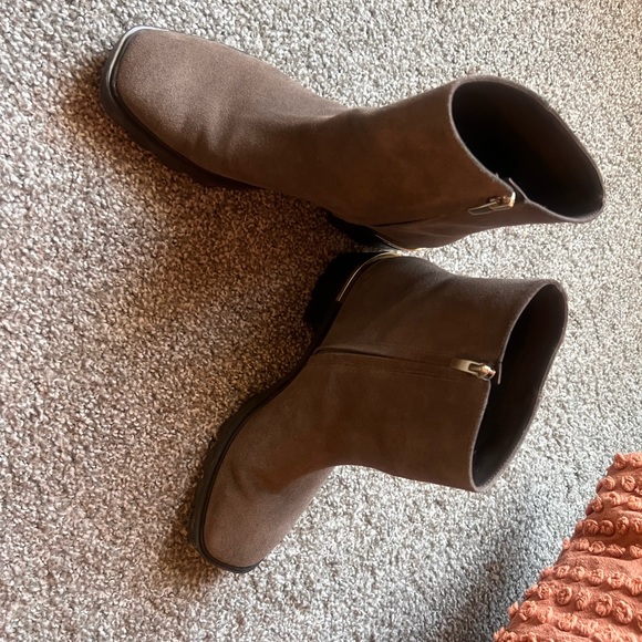Gently used gray suede booties - Picture 2 of 5